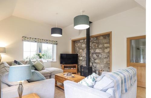 Marybank House | Ocean View Retreat: Bonnach Hotel with Perfect 10 Rating