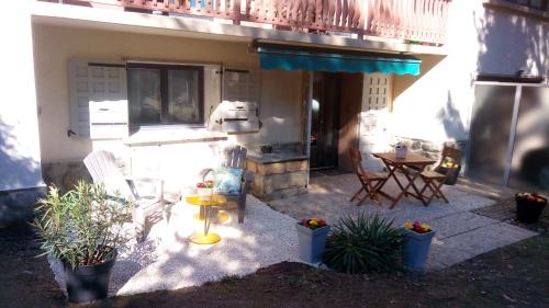 Saint-Jean-de-Maurienne Apartment | Bonne Nouvelle: Guest Rated 9.1 with Family-Friendly Amenities