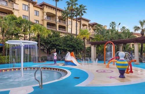 Lake Buena Vista Condo | Bonnet Creek, one bedroom, 5 minutes from Disney