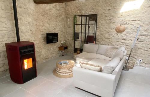 Bonnieux Apartment | Bonnieux Loft - La Pause: Guest Rated 9.6/10 Quality Stay