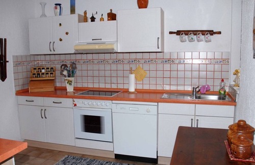Vratarusa Apartment | Experience BONO Apartment 1: Ocean View & Family-Friendly