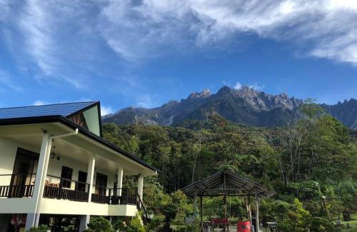 Kundasang Villa | Family-Friendly Bonsai Villa @ Mesilou with 8.7 Star Rating