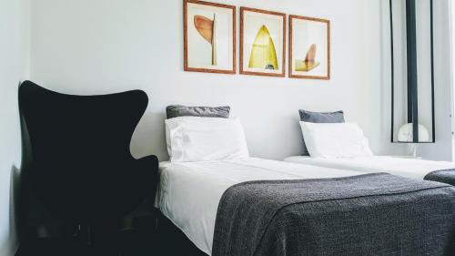 Paco De Arcos House | Kid-Friendly Bonvalot Guest House with 9/10 Rating