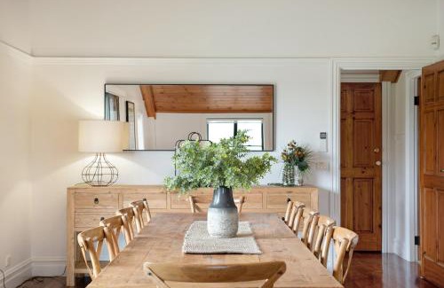 Pokolbin House | Experience Bonvilla Estate: Top-Rated Retreat with Hot Tub