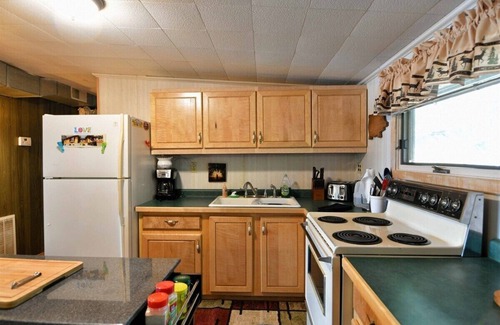 Solon Springs Cabin | Lakeview Haven at Bony Lake North: Pet-Friendly & Pool Access