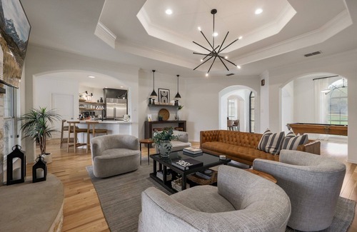 Austin House | Private Retreat with Pool, Hot Tub & Close to Downtown