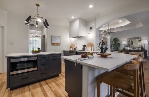 Austin House | Private Retreat with Pool, Hot Tub & Close to Downtown