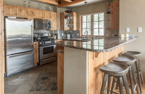 Big Sky House | Unforgettable Ski-In/Ski-Out Lodge with Private Hot Tub