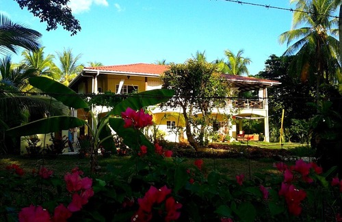 Playa Coyote Apartment | Book Your Oceanfront Retreat at The Holiday Studio Today!