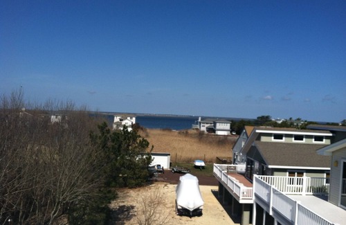 South Beach Haven House | Book Your Dream Getaway: 9.8 Rated Home with Pool!