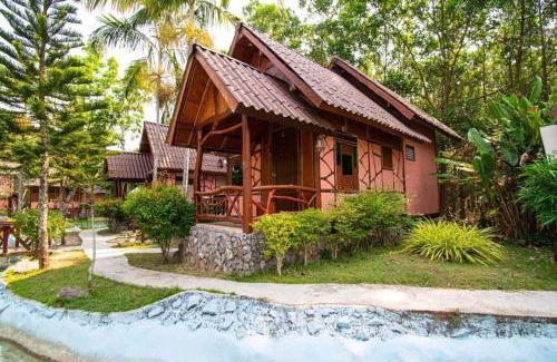Khlong Khut Resort | Boom Boom Resort
