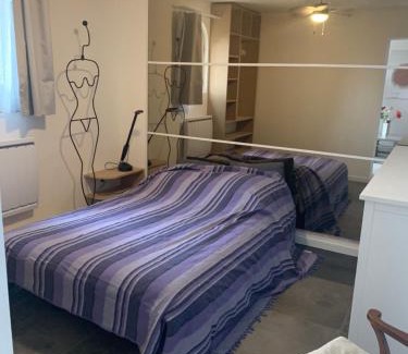 La Madrague Apartment | Experience Family-Friendly Stays at Boost Your Immo Superbellevue