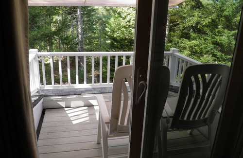 West Boothbay Harbor House | Oceanfront Suite in Boothbay Harbor, Maine - Rated 9.8