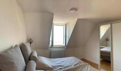 Bodman-Ludwigshafen Apartment | Oceanfront Escape at Bootshaus.Bodman - Rated 9/10