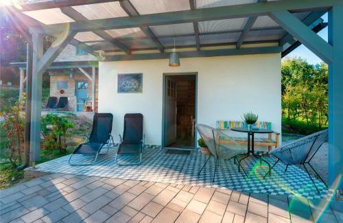Pazmand House | Discover Borárium Vendégházak - Néró Ház with Hot Tub