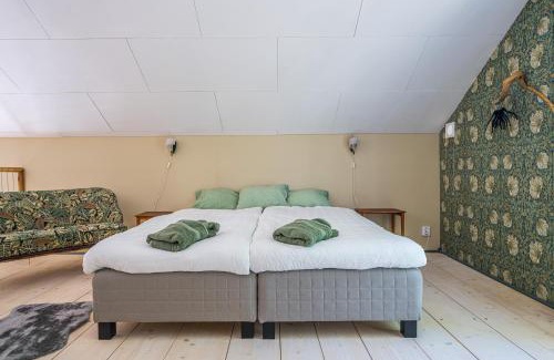 Alstugorna Bed & Breakfast | Discover Boråkra Bed & Breakfast: Family & Pet Friendly Stay
