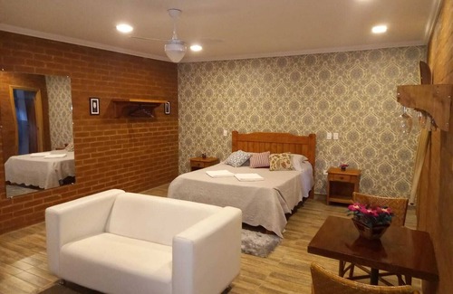 Sao Bento do Sapucai Apartment | Child-Friendly Gold Suite Accommodation in Bora Bora