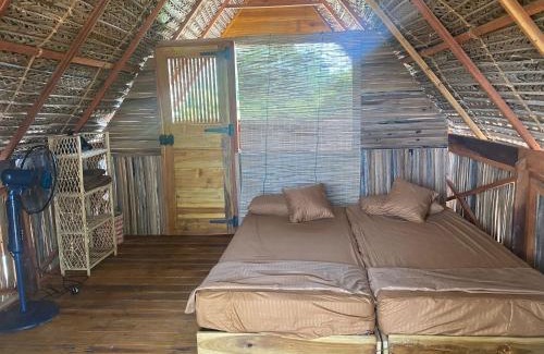 Jaffna District Resort | Relax at Borassus Nature Huts with Oceanfront Views