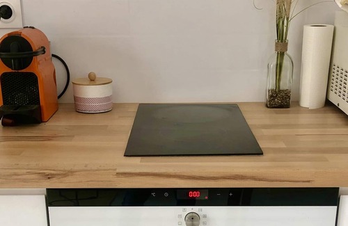 Les Cabanes de Fleury Apartment | Bord de mer Rénové - Wifi