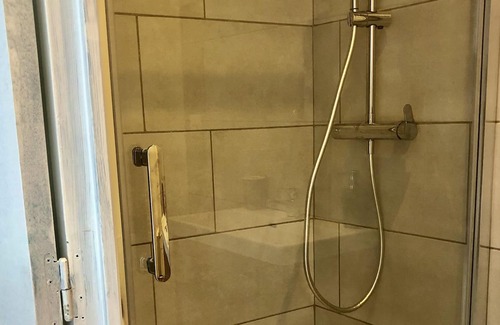 Les Cabanes de Fleury Apartment | Bord de mer Rénové - Wifi
