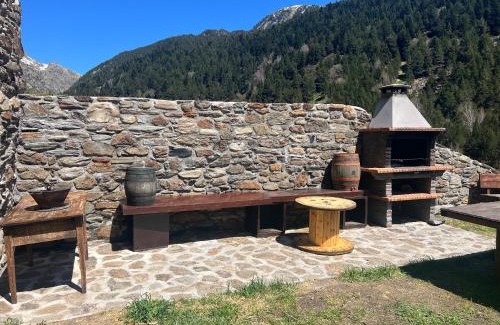 Soldeu Ski Chalet | Relaxing Borda Martí Chalet in Vall d'Incles, Pet Friendly