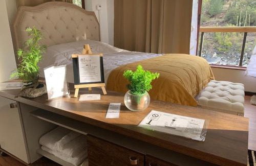 San Alfonso Cabin | Discover Bordemaipo Lodge: Family-Friendly with Pool & Hot Tub