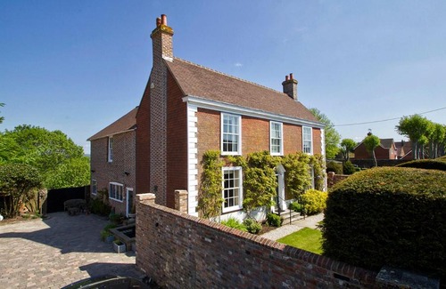 Boreham Street Bed & Breakfast | Discover Boreham House: A 5-Star Guest Favorite