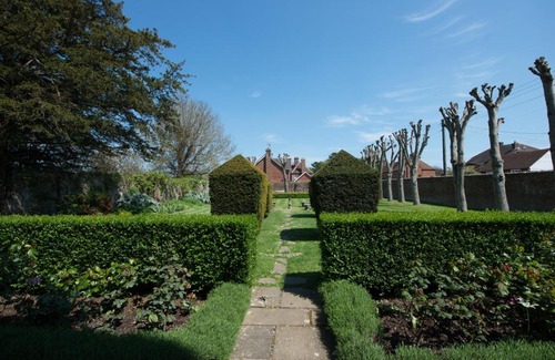 Boreham Street Bed & Breakfast | Discover Boreham House: A 5-Star Guest Favorite