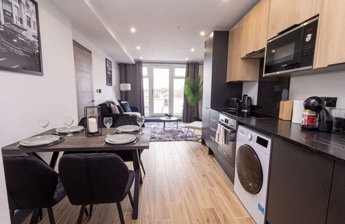 Borehamwood Apartment | Borehamwood Flat 11