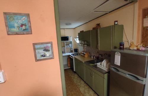 Borgata Apartment | Cozy Borgáta Retro Apartman: Pet-Friendly & Family Ready