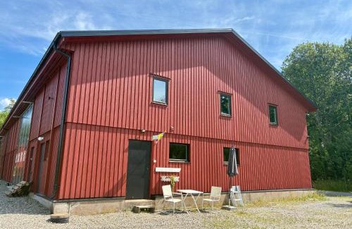 Fjallbacka Apartment | Pet-Friendly Retreat at Borgane 5 with High Guest Ratings