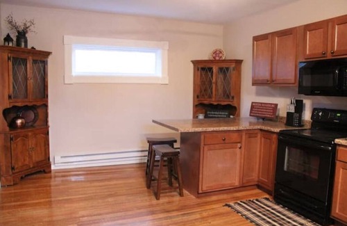 Westby Apartment | Perfect Borgens Vacation Rentals Apt. #3 with Breakfast