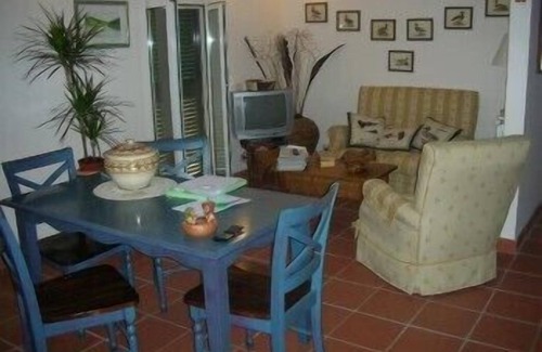 Palestrina House | Family-Friendly Getaway at Borghetto Criale with Breakfast