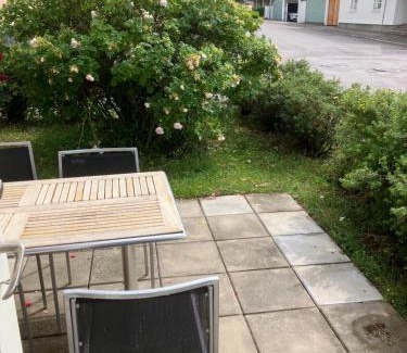 Borgholm Apartment | Explore Borgholm Centralt: Family-Friendly Retreat Awaits