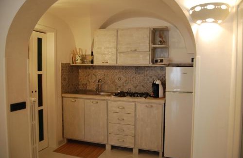 Old Town Cisternino House | Discover Borgo 124: Guest Rated 10/10 with Kitchen Amenities