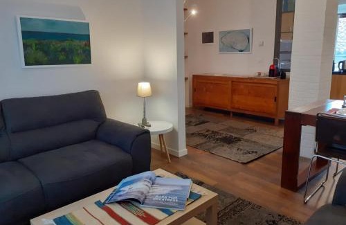 Predore Apartment | Discover Borgo Antico: Family-Friendly Dining Awaits