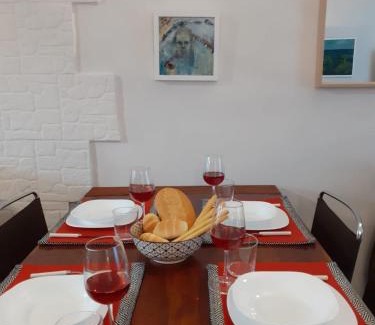 Predore Apartment | Discover Borgo Antico: Family-Friendly Dining Awaits