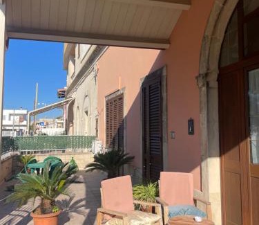 Vignacastrisi Apartment | Discover the Charm of Borgo Antico - Guest Rated 9.8
