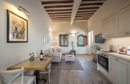Castelnuovo Berardenga House | Discover the Elegance of Borgo Argiano with Pool & Dining