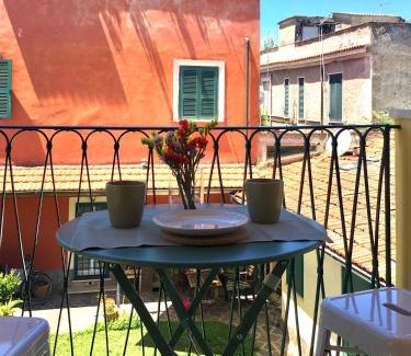 Prenestino-Labicano House | Borgo Capua
