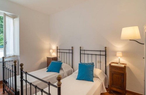 Torsoli House | Unforgettable Stay at Borgo Castagnoli with Oceanfront Views