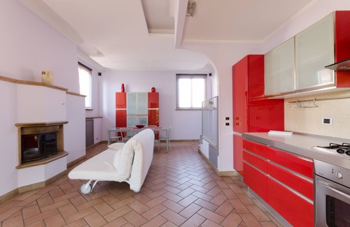 Ortona Villa | Discover Borgo Dragani: Perfect for 5 with Kitchen Access