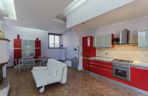 Ortona Villa | Discover Borgo Dragani: Perfect for 5 with Kitchen Access