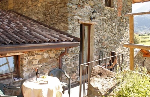 Colico Apartment | Relaxing Borgo Erbiola Erica Rustico with Pool & Pet Friendly