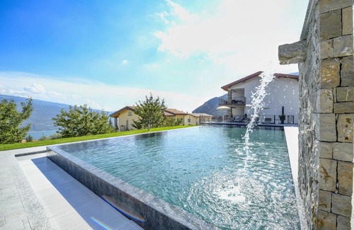Aer Apartment | Explore Borgo Ermanno: Pet-Friendly Oasis with Ocean Views