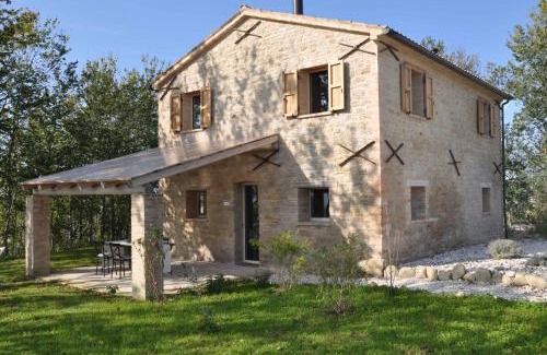 Serra de' Conti Apartment | Discover Borgo Farneto: Pet-Friendly Retreat with Pool