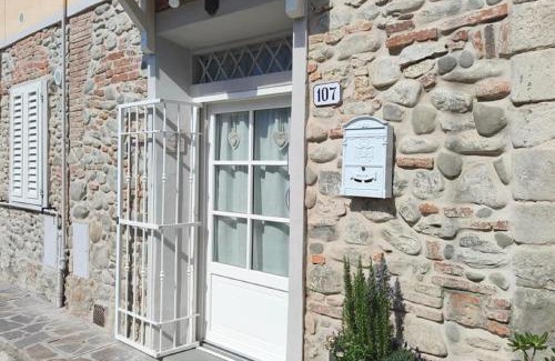 Pistoia Apartment | Experience Elegance at Borgo in Città - Rated 9.9/10