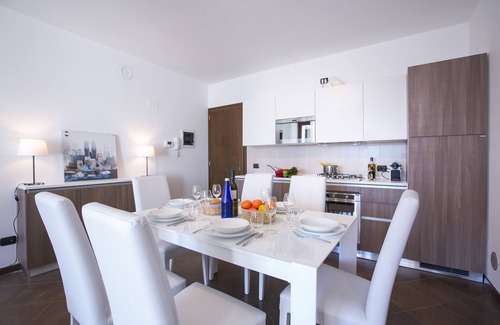 Germasino Apartment | Relax at Borgo La Sorgente - Family-Friendly Retreat in Italy