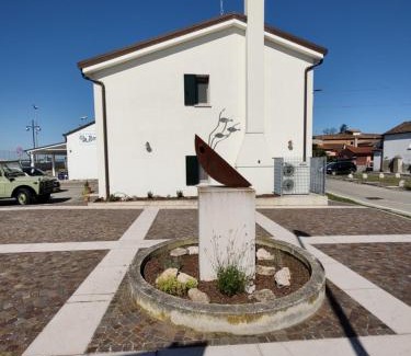 Porto Levante House | Discover Borgo Levante Camere: Pet-Friendly Retreat