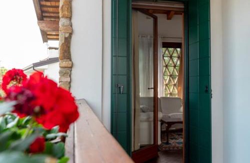 Cargnacco Bed & Breakfast | Unforgettable Stay at B&B Borgo Margherita with Ocean View
